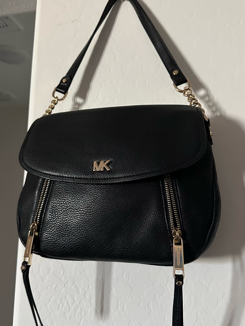 EUC Michael Kors Evie Medium Shoulder Bag - Picture 2 of 10